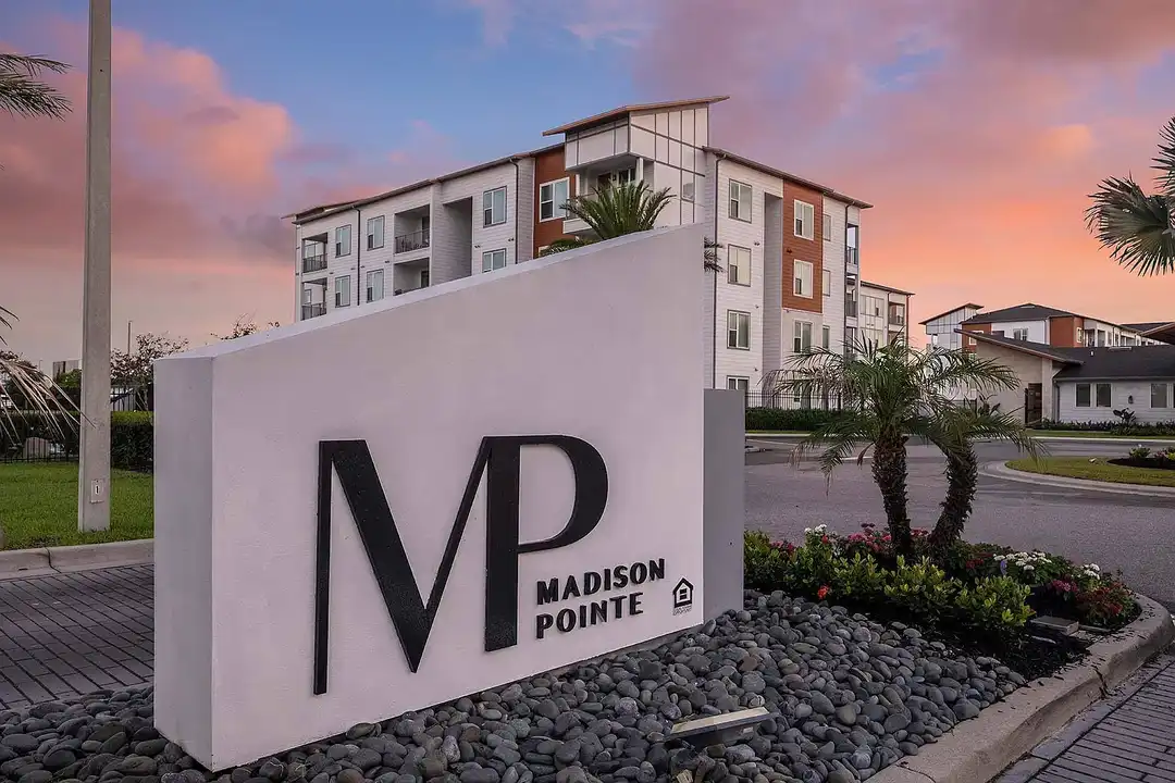 Madison Pointe Apartments - 1310 Tomoka Town Center Dr - Daytona Beach ...