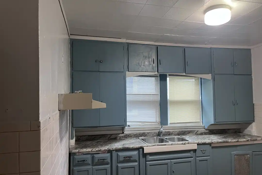 Apartment in Milwaukee - View 5