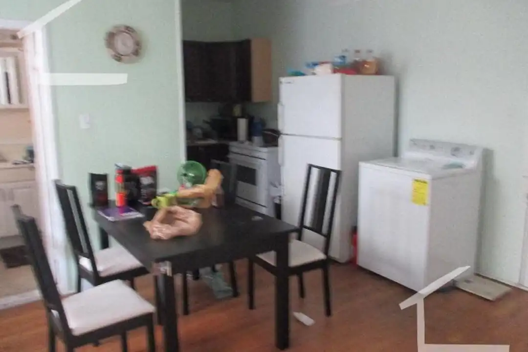 439 Park Dr - View 6