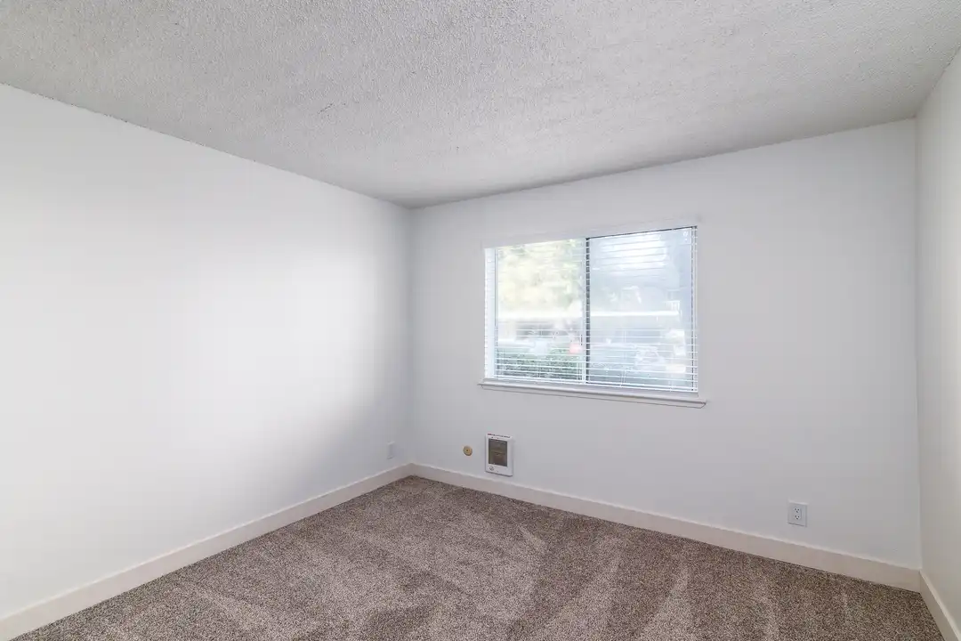 Apartment in Novato - View 5