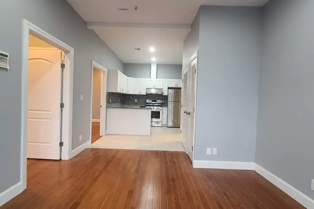 100 Griffith St #3L - View 2