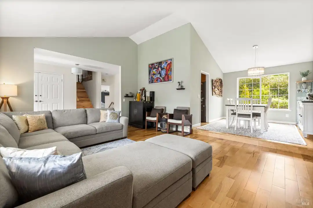 1066 Century Dr - View 6