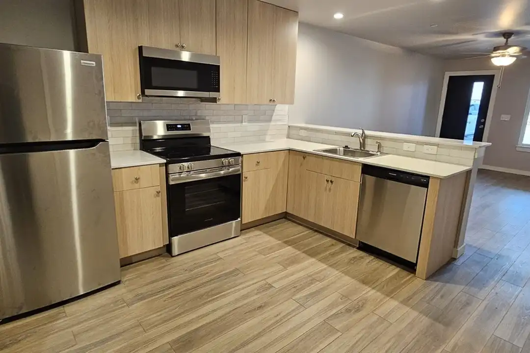 House in Bethany - View 3