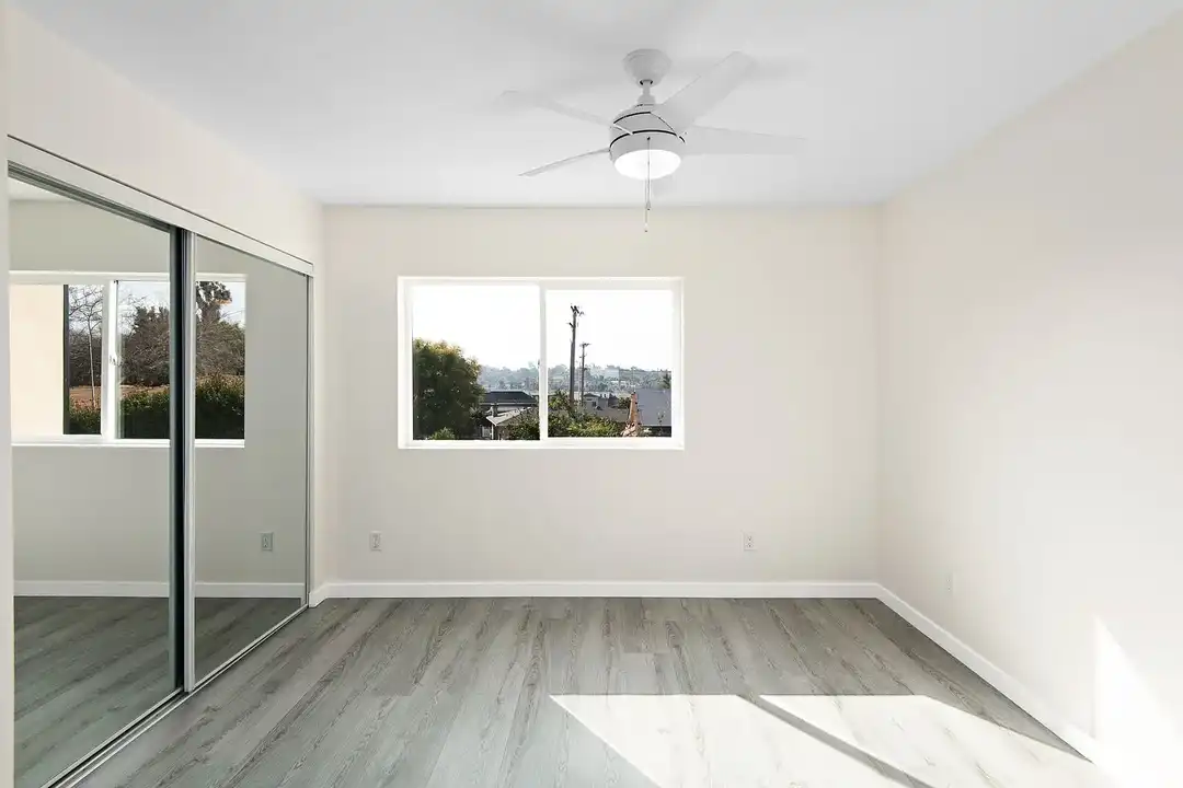 Civic Center Villas - More