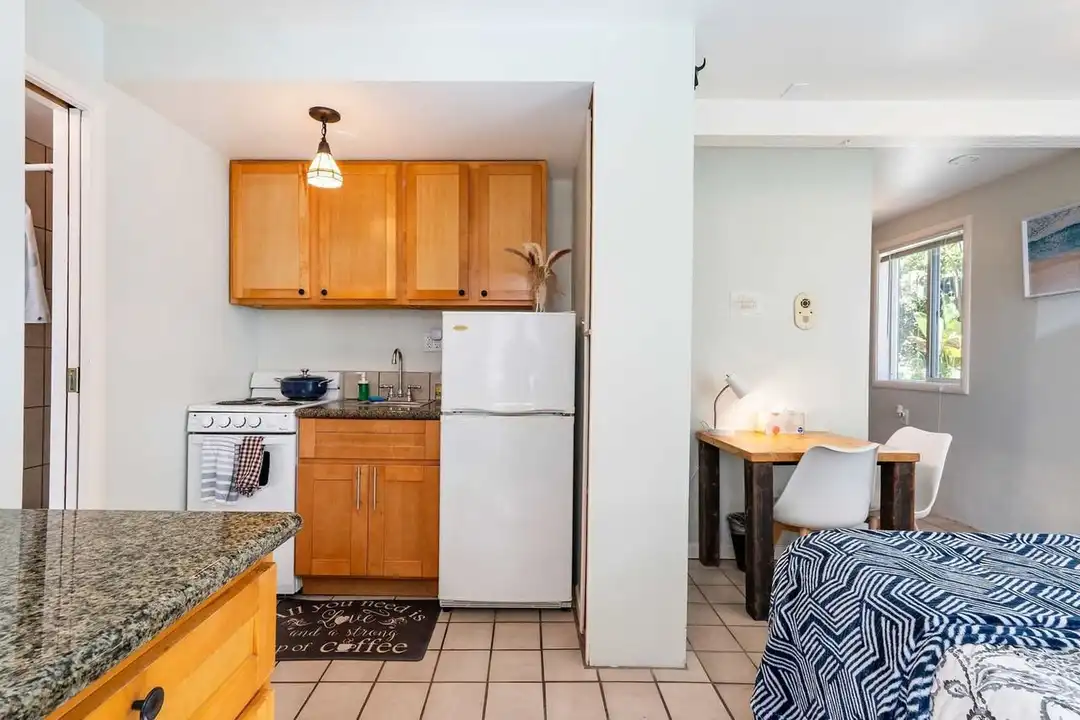Apartment in Berkeley - View 5