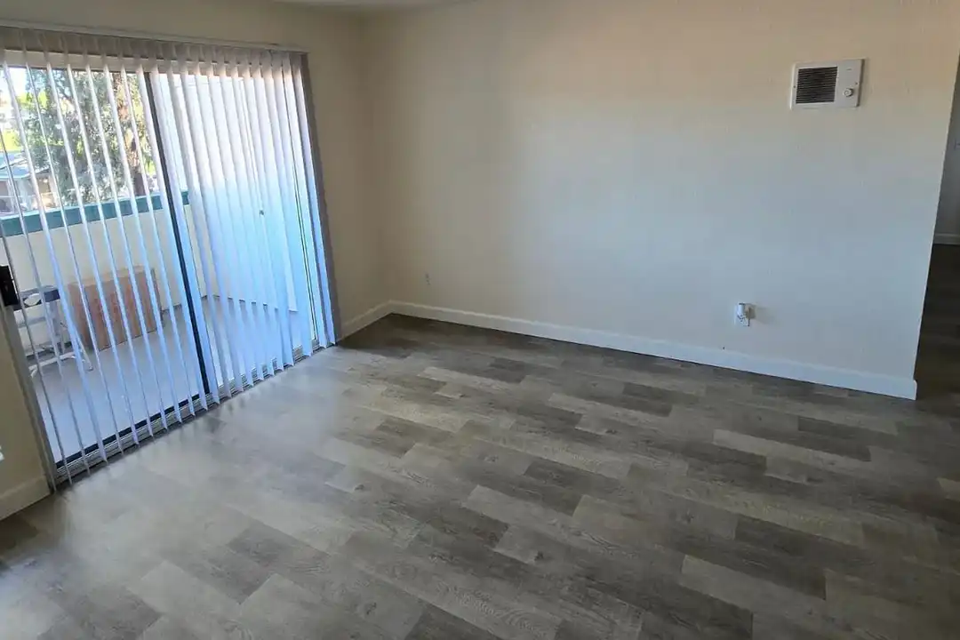 Highland View Apartments – photo 1 of 32