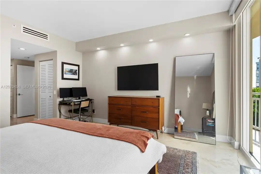 2475 Brickell Ave #708 - More