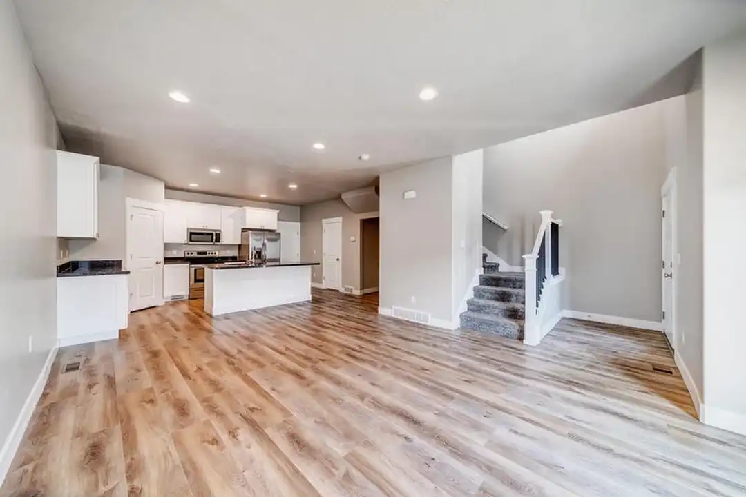 2494 N Cormac Pl - More