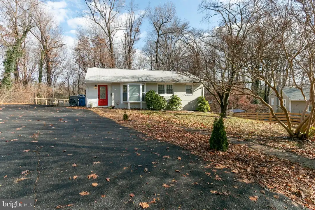 6341 Dogwood Pl – photo 1