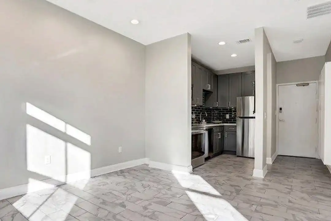 1421 Peachtree St NE #103-A - View 4
