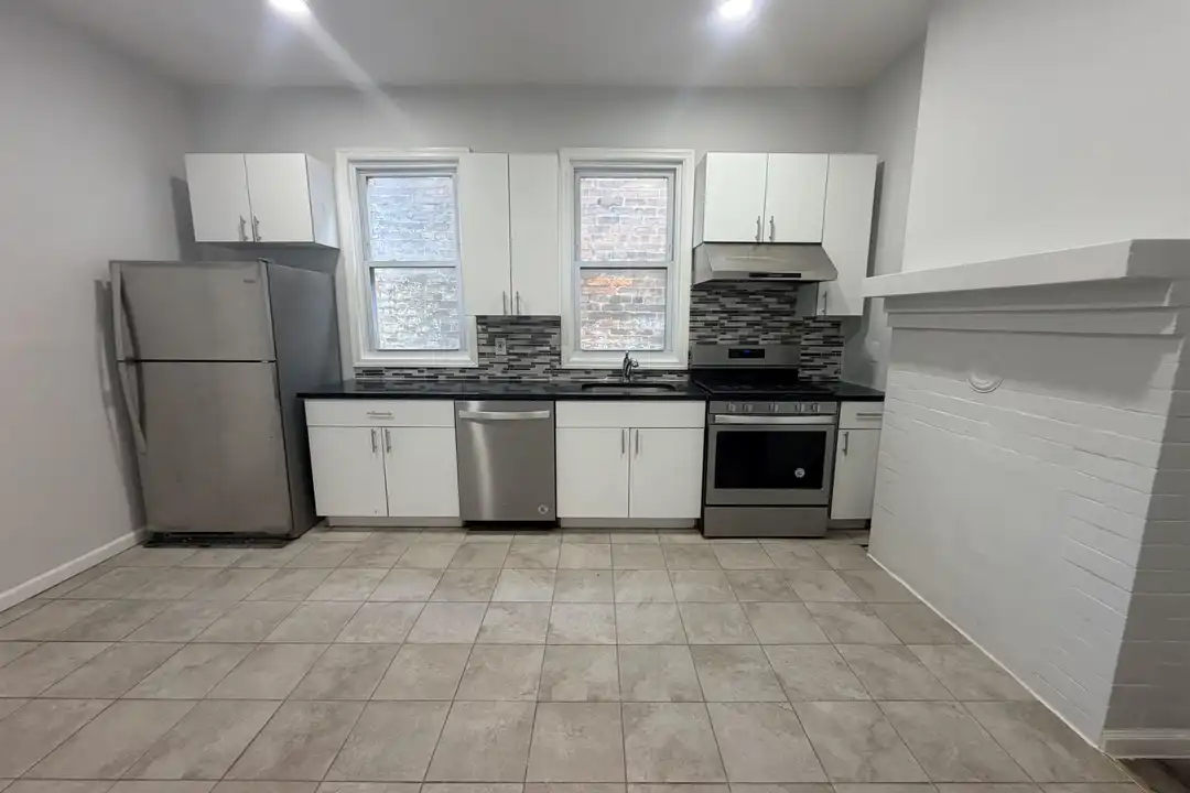 109 Frank E Rodgers Blvd N #2 – photo 1