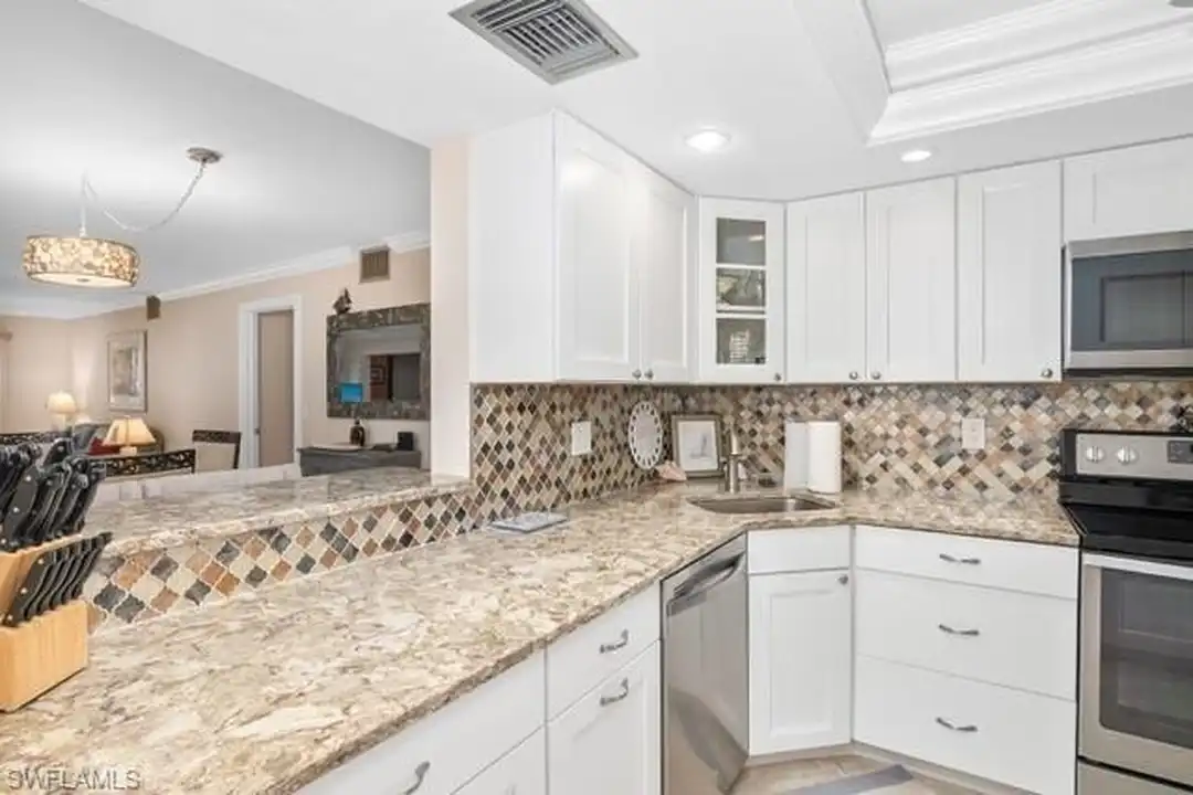 4300 Belair Ln #1 - View 4