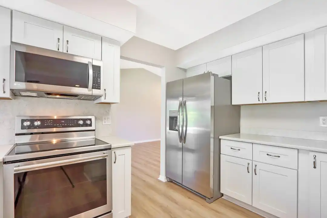 85 Hickory Hill Rd - View 6