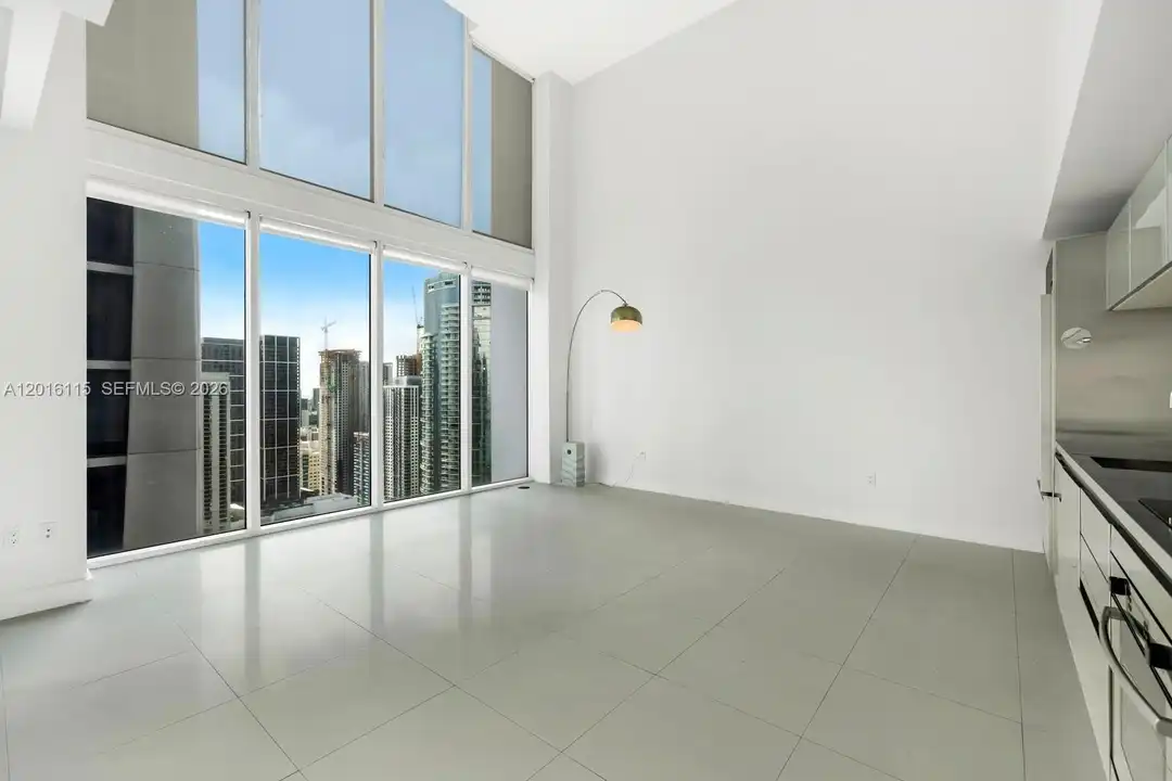 1040 Biscayne Blvd #4208 - View 4