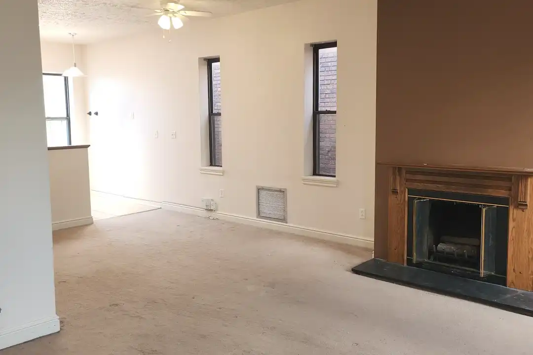 1304 Liverpool St unit 3 – photo 1