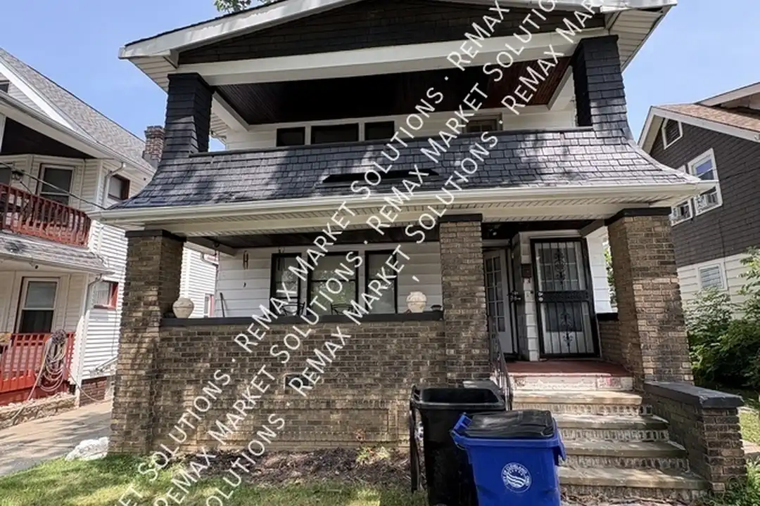 459 E 147th St – photo 1