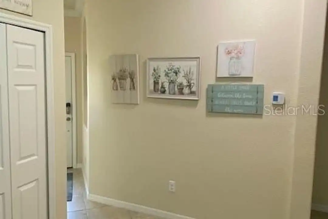 6760 Willowshire Way - View 3