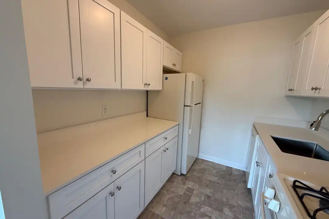 2754 Hollywood Rd unit 304 - View 6