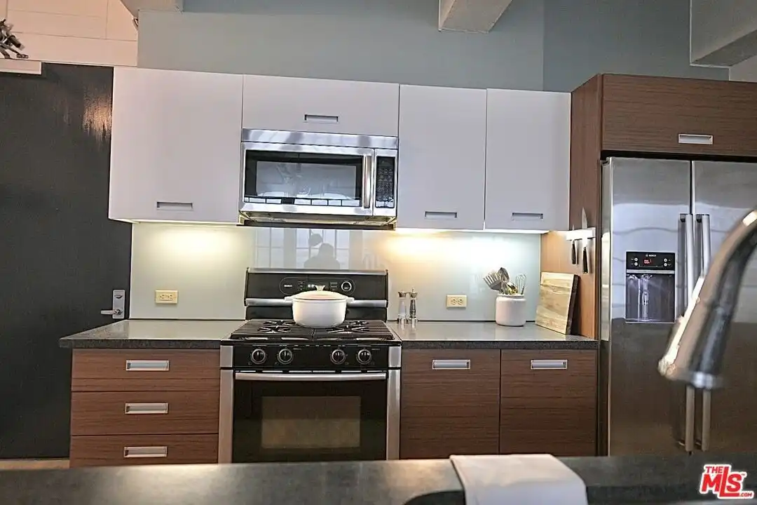 746 S Los Angeles St #603 - View 4