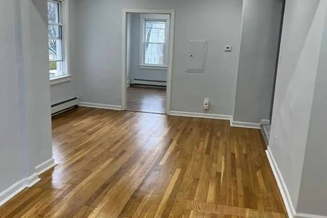 215 Elm Ave unit 2 - View 4