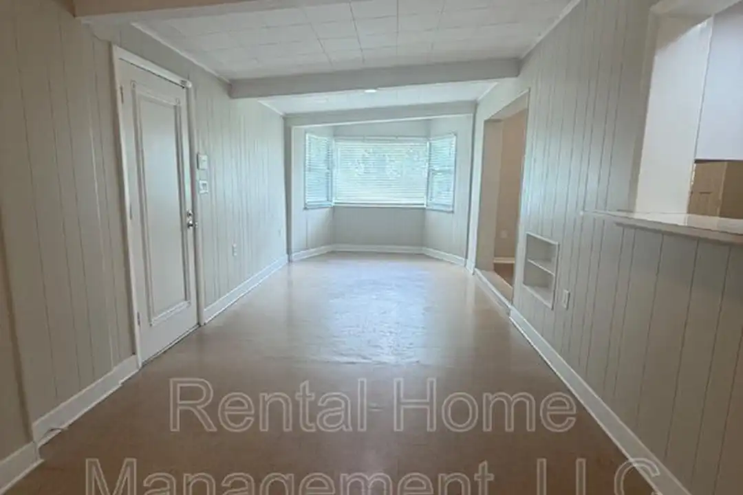 503 Shannon Rd – pohled 3