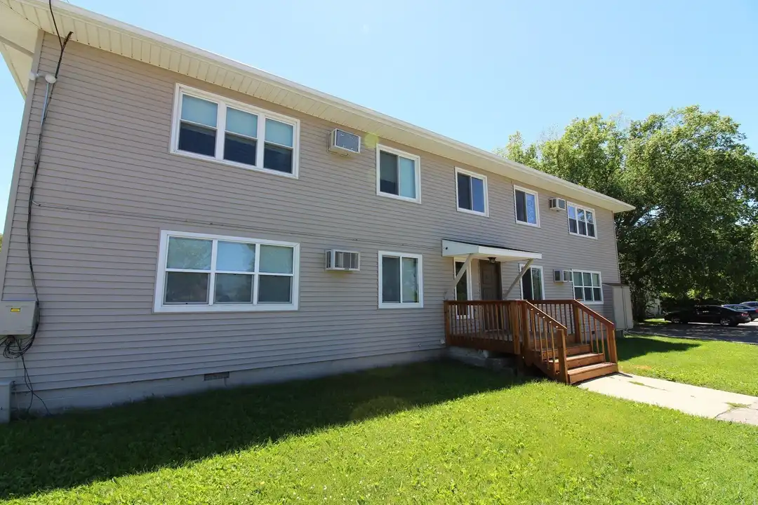 3419 Kingswood Pl - View 2
