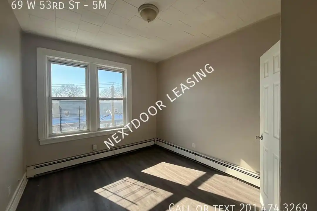 69 W 53rd St - View 2