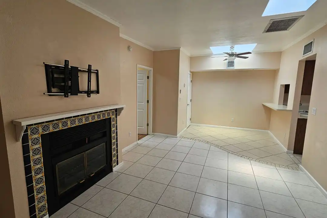 House in Tucson - View 4