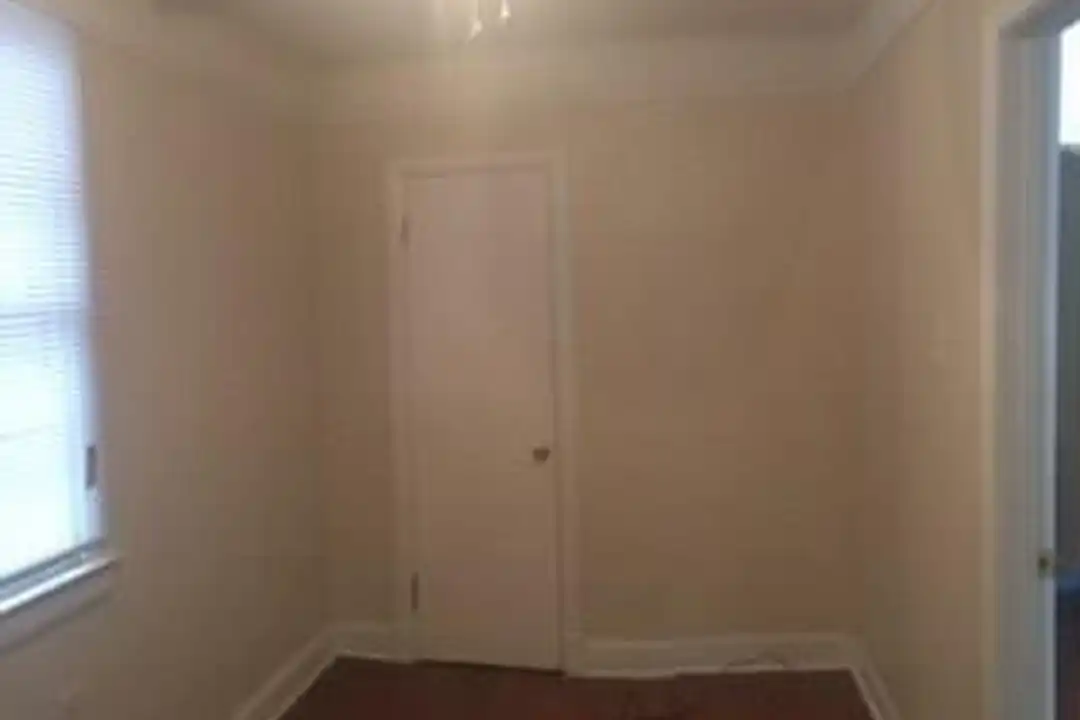 1636 Music St - View 4