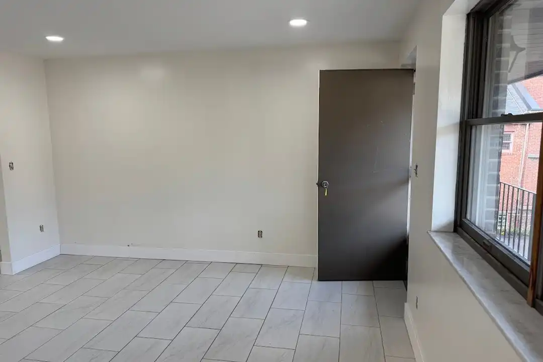 1748 Jancey St unit Apt 4 - View 5