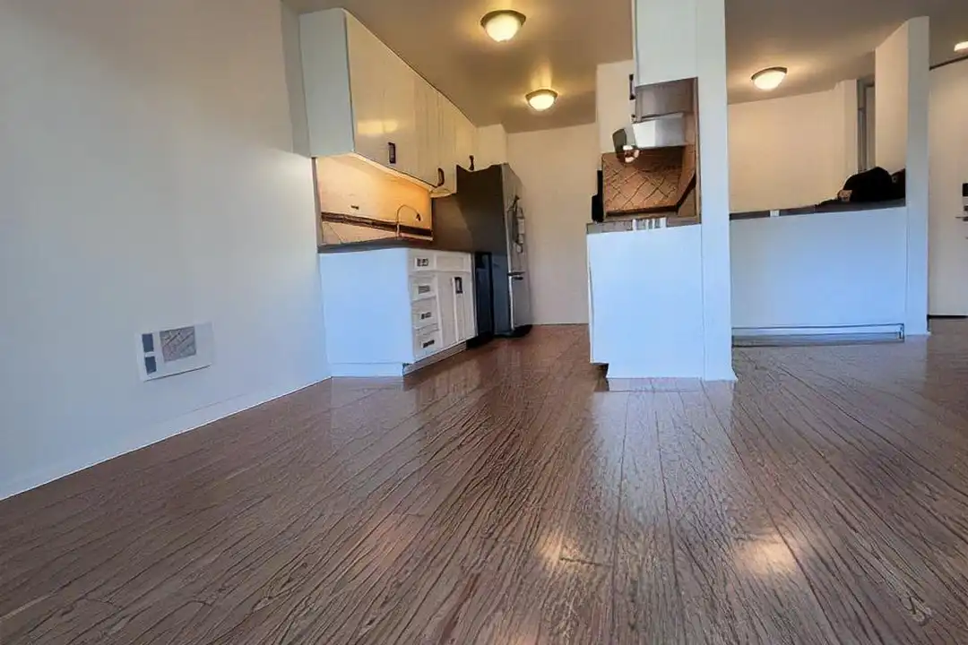 6000 Canterbury Dr unit 207 - More