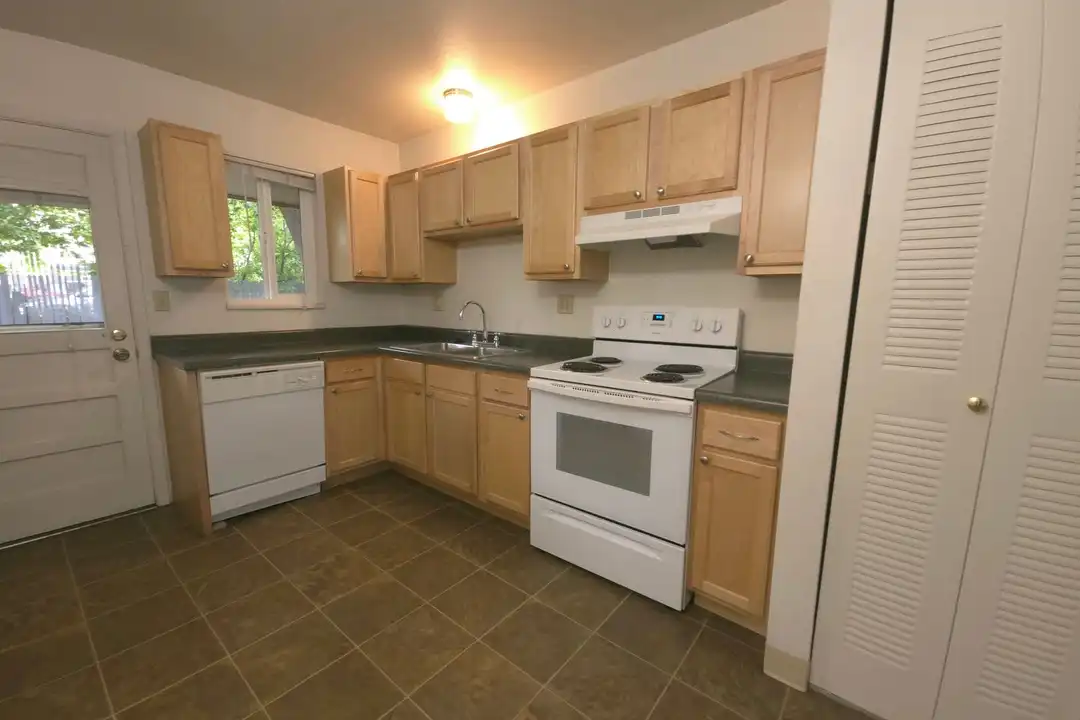 1410 19th St unit 06 - View 5