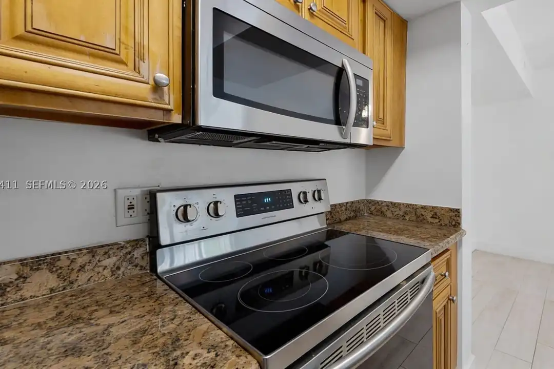 5760 Rock Island Rd unit 321 - More