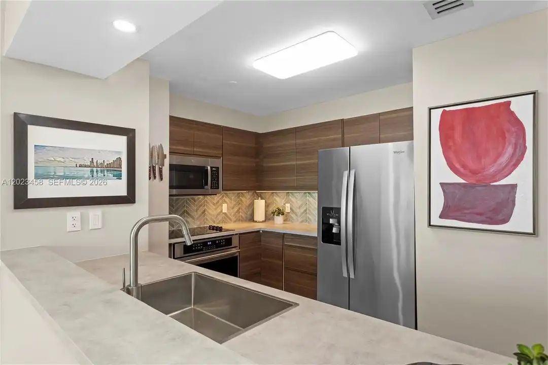 2475 Brickell Ave #708 - View 4