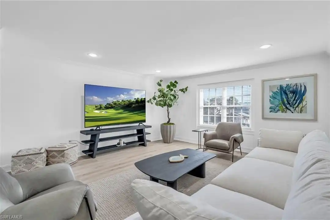 271 Broad Ave S #203 - View 2