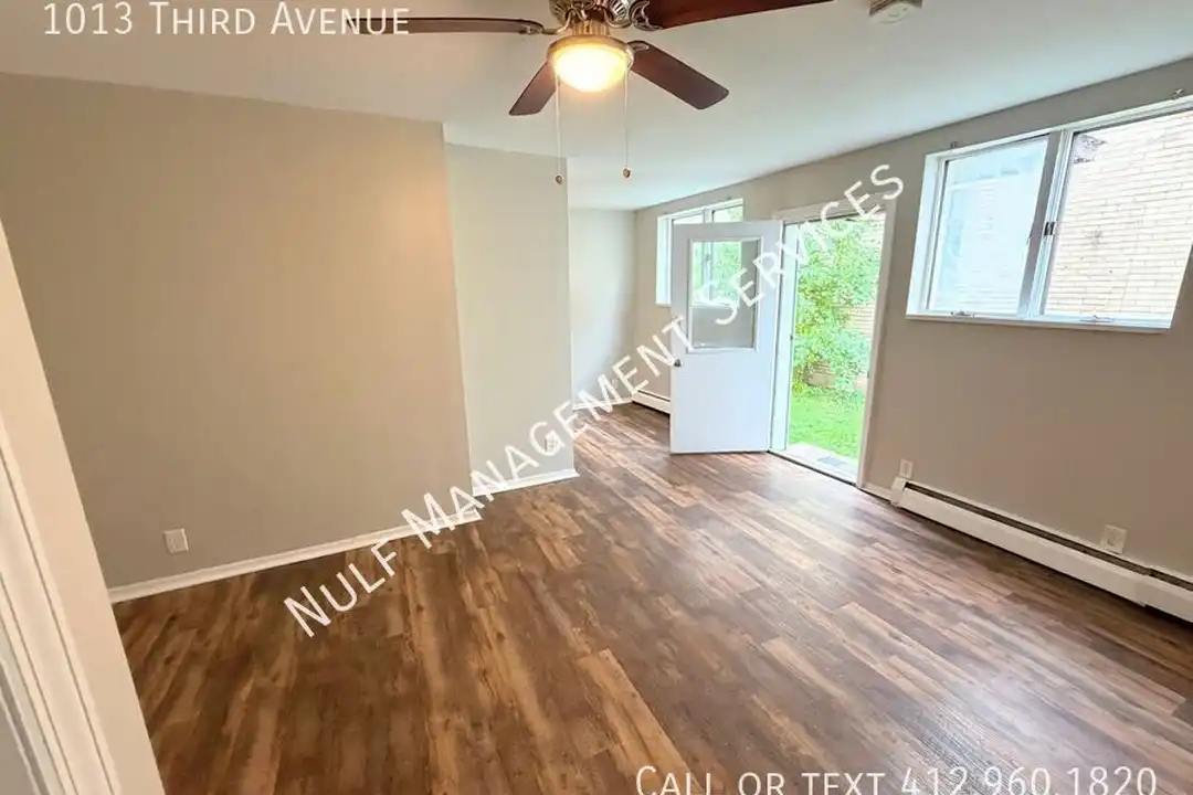 1013 3rd Ave – photo 1 of 5