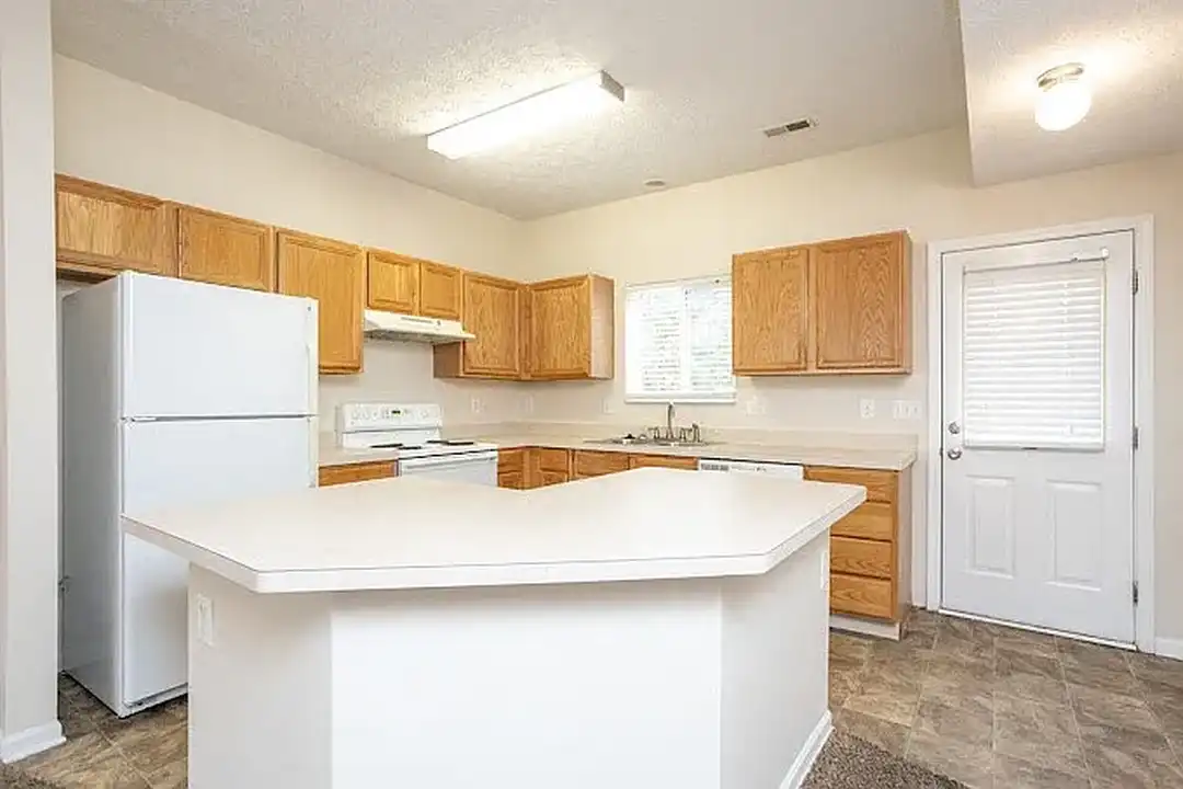 The Franklin at Crossridge – photo 1 of 14
