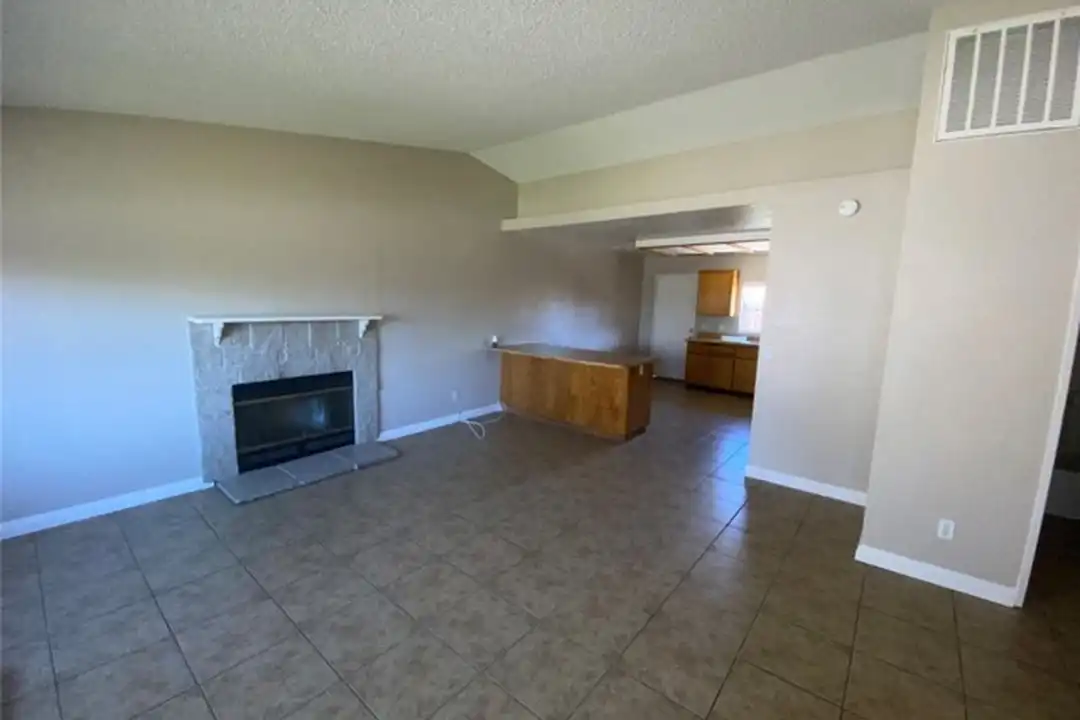 21061 Nisqually Rd unit C - View 2