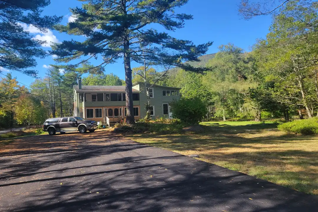 697 Bogart Rd – photo 1 of 5