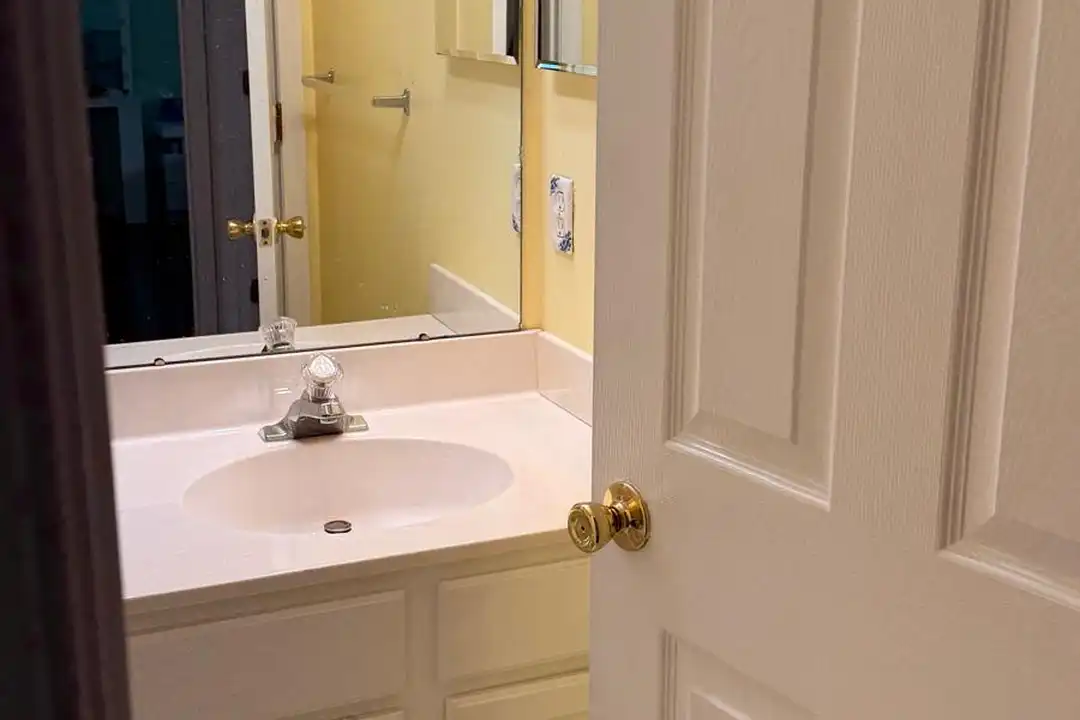 107 Riverwalk Way unit 107 - View 6