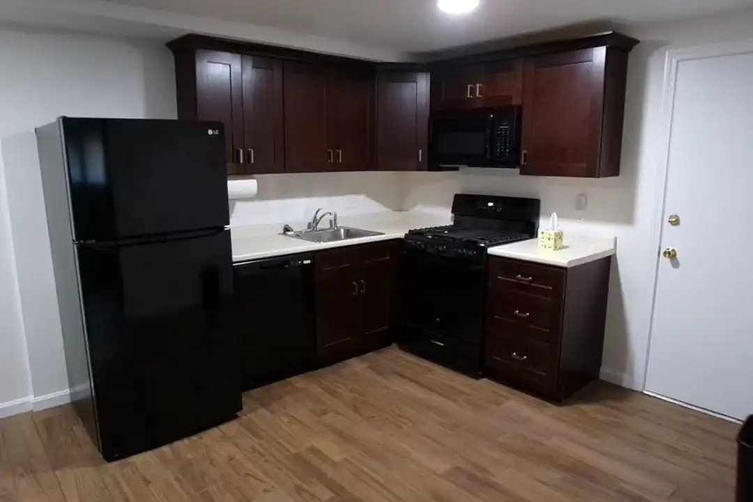 9 Tiffany Rd unit 1 - View 2