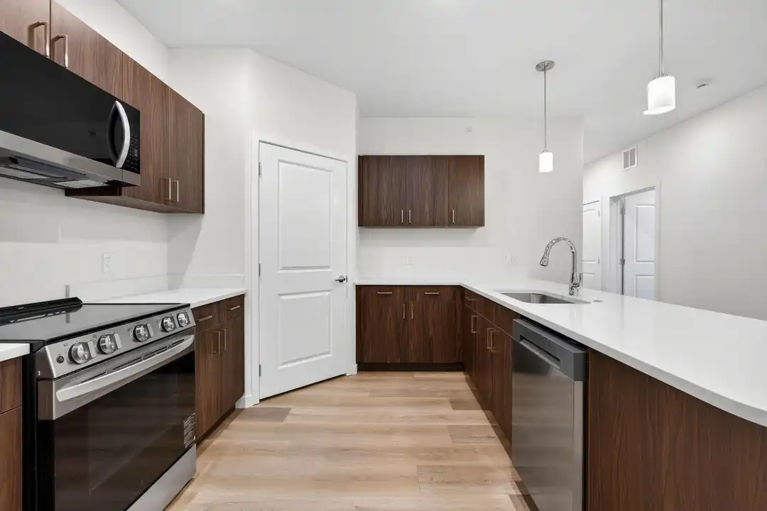 983 W State St unit B-303 - View 4