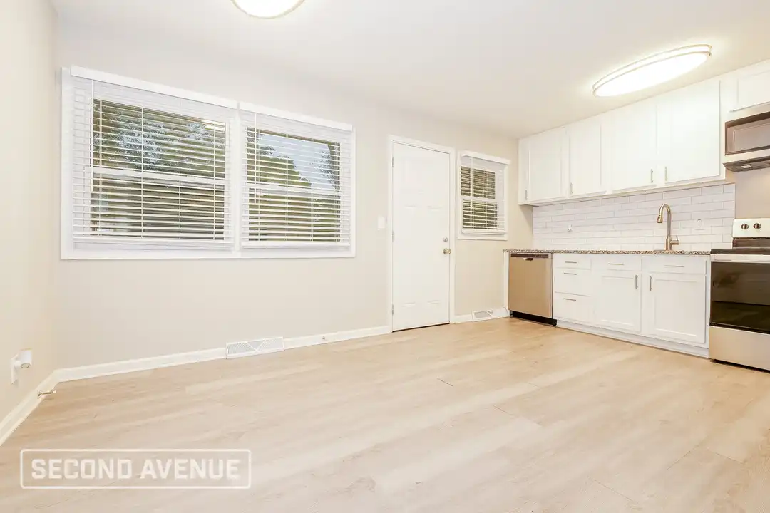 401 Lacy Ln - View 6