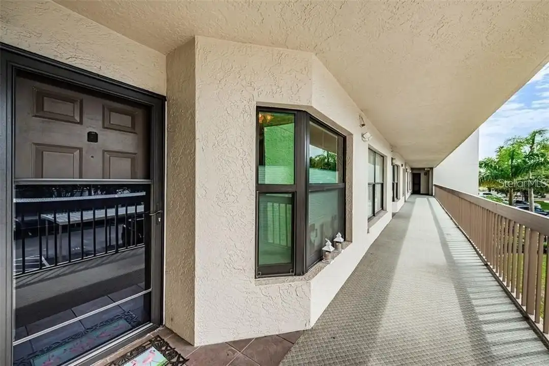 1324 Pasadena Ave S #205 - View 2