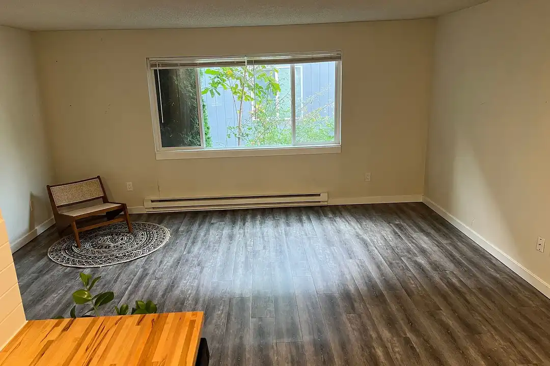 Wright Park Apartments - View 4