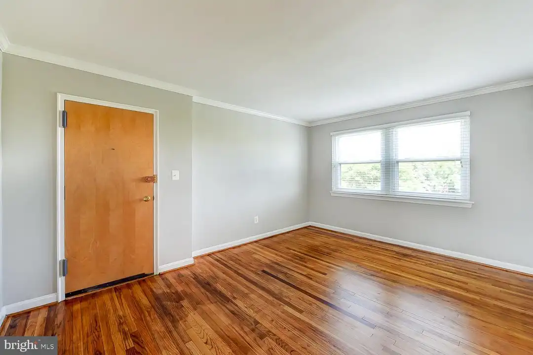 1627 Massachusetts Ave SE unit 201 - View 3