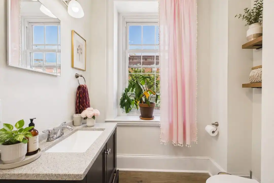5281 Germantown Ave unit 2F - View 6