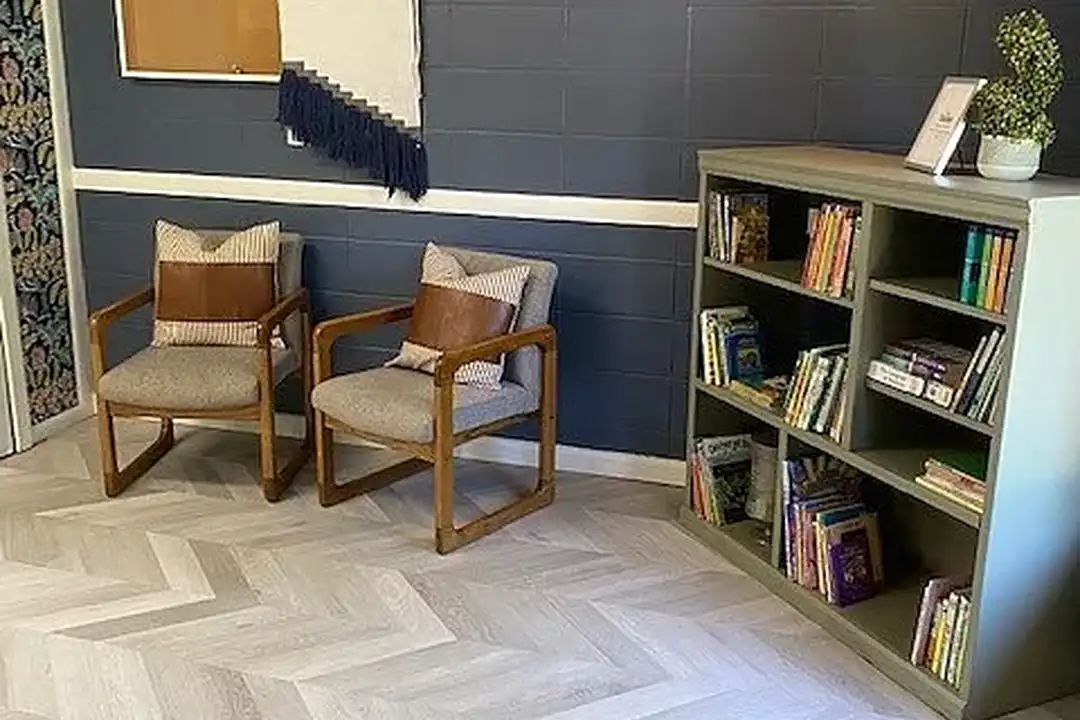 Woodside Terrace Apartments – photo 1