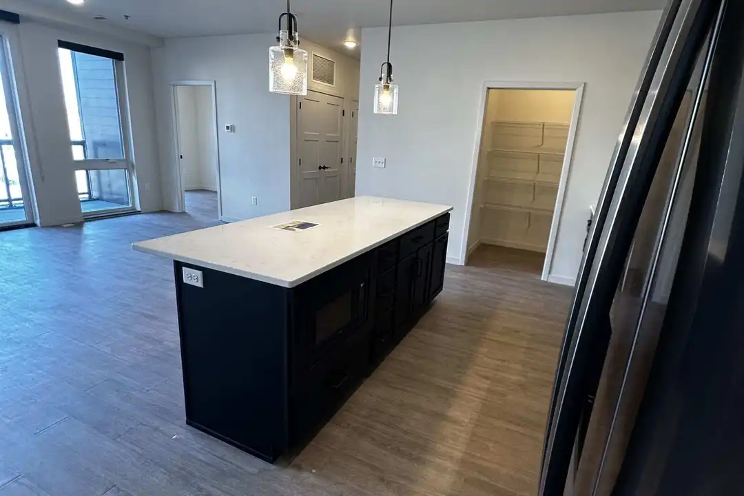 300 Main Ave unit 305 Furnished – photo 1