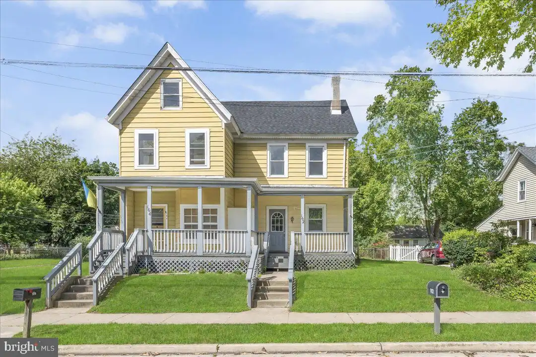 162-164 S Main St – photo 1 of 35